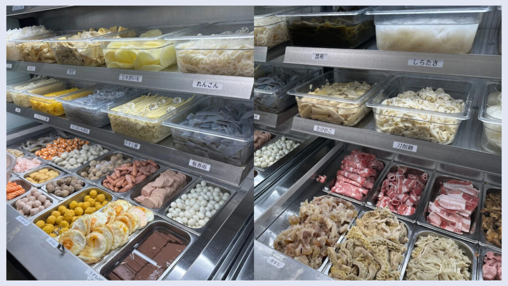 実際の具材が並んだショーケースの画像